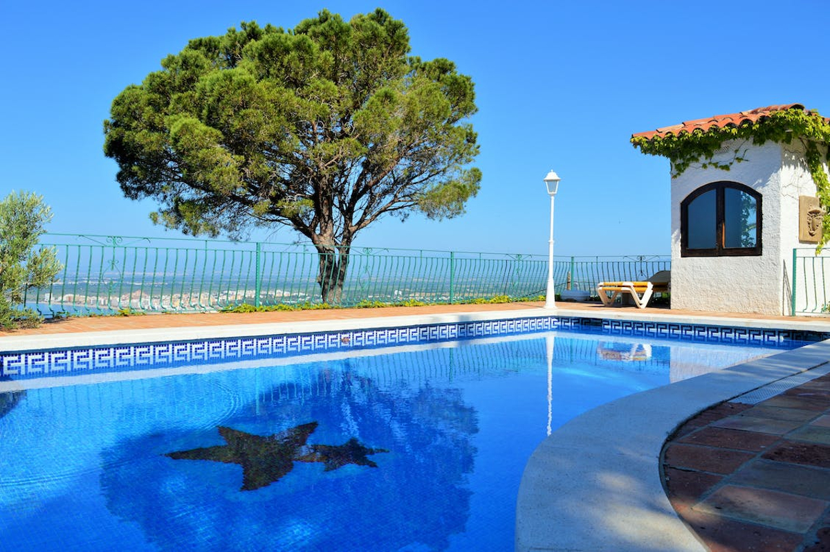 piscine blanche