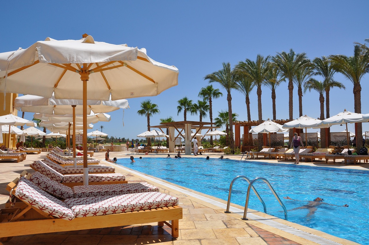 pool-